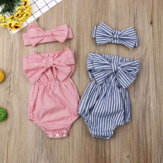 Macacão Listrado Off-Shoulder Fofurisa - Laço Encantado de Verão