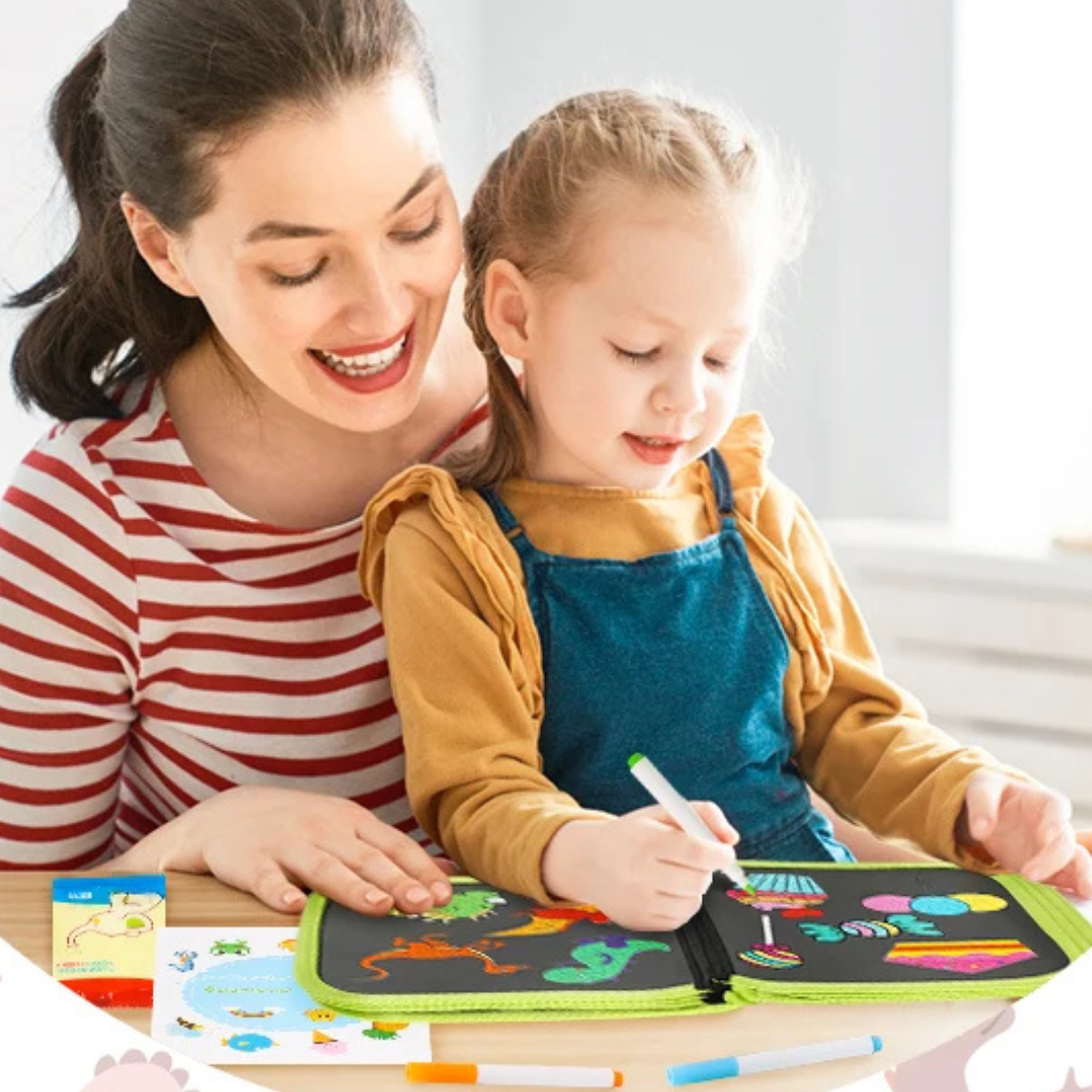 Livro de Desenho Apagável Infantil – Kit com 12 Canetas Coloridas, Jogo Educativo Reutilizável para Viagem e Diversão Criativa